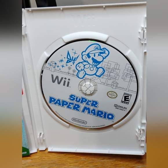 Super Paper Mario game for Nintendo Wii - Picture 5 of 11